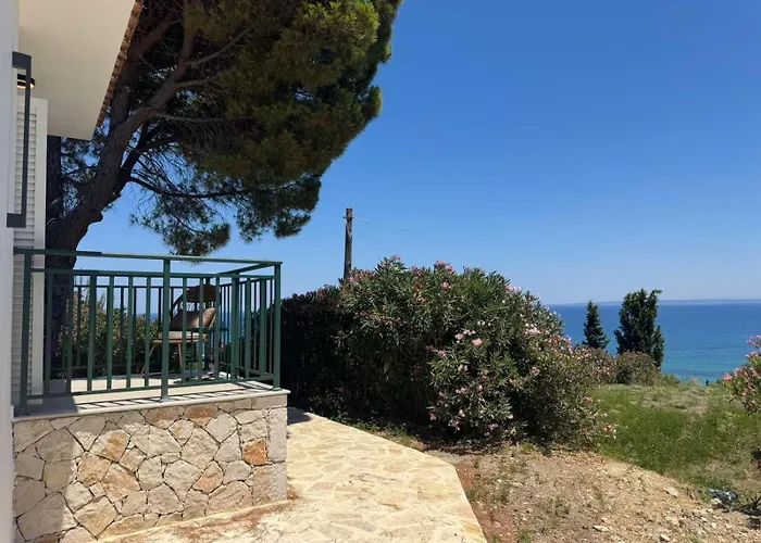 Vilă Xenia Sea View *
